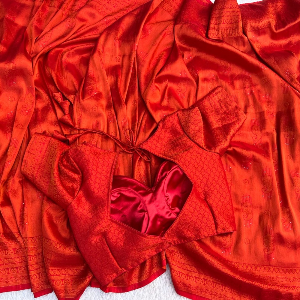 Kanjivaram Red Silk Saree with Stitched Blouse - Picture 1 of 5